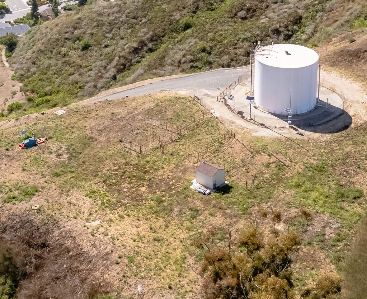 Ventura, California, 93003, United States, 4 Bedrooms Bedrooms, ,3 BathroomsBathrooms,Residential,Active,2010582