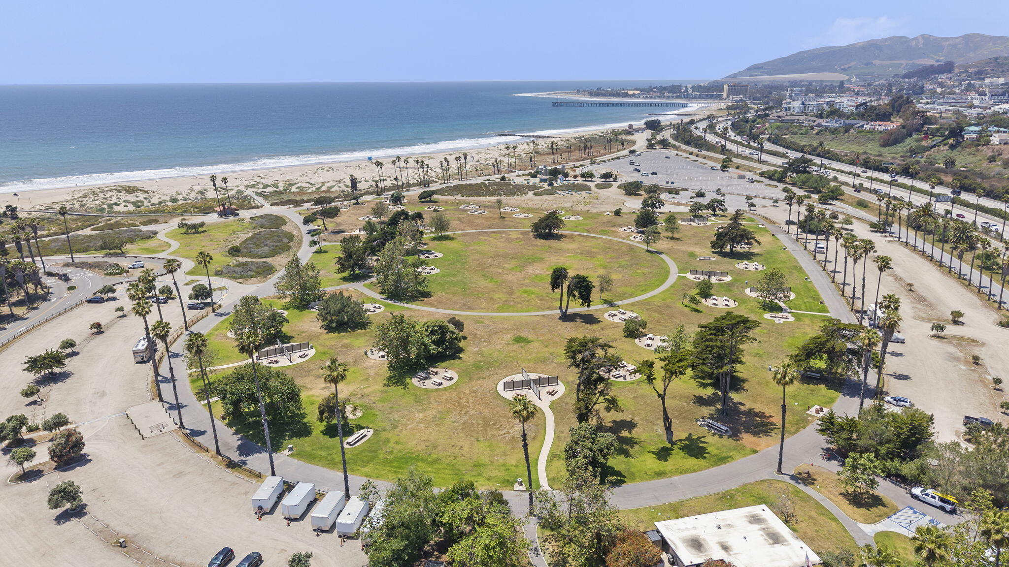 Ventura, California, 93001, United States, 3 Bedrooms Bedrooms, ,3 BathroomsBathrooms,Residential,Active,1914778