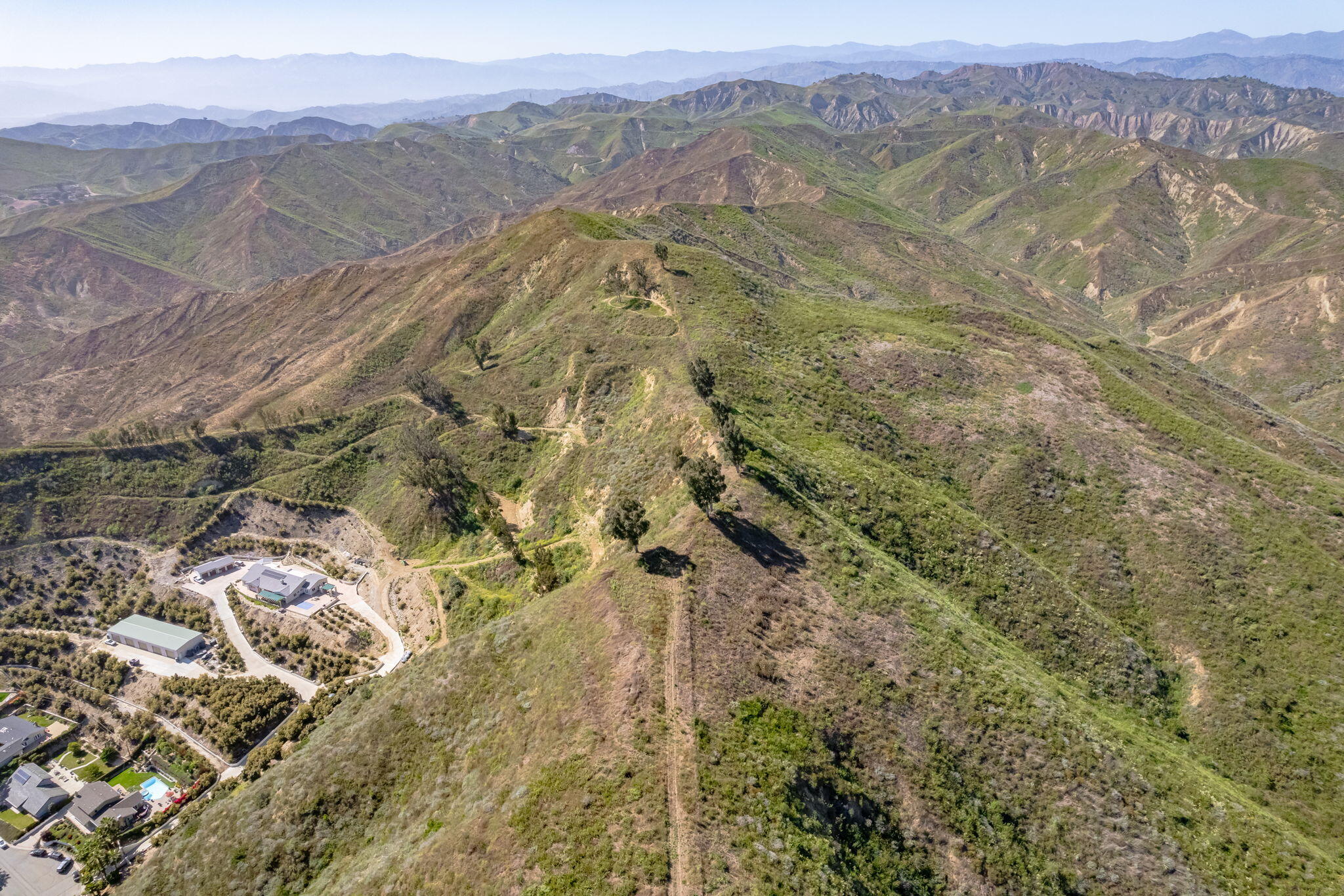 Ventura, California, 93003, United States, 4 Bedrooms Bedrooms, ,3 BathroomsBathrooms,Residential,Active,2010582