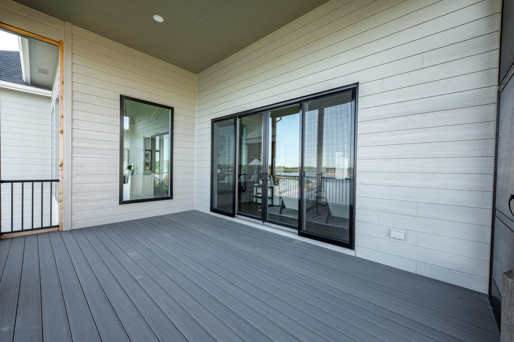 Maize, Kansas, 67101, United States, 6 Bedrooms Bedrooms, ,5 BathroomsBathrooms,Residential,Active,2015425