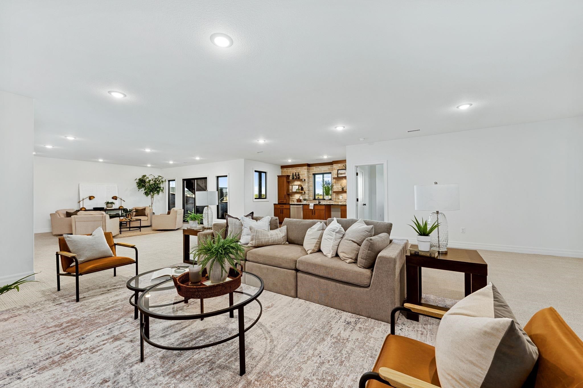 Maize, Kansas, 67101, United States, 6 Bedrooms Bedrooms, ,5 BathroomsBathrooms,Residential,Active,2015425