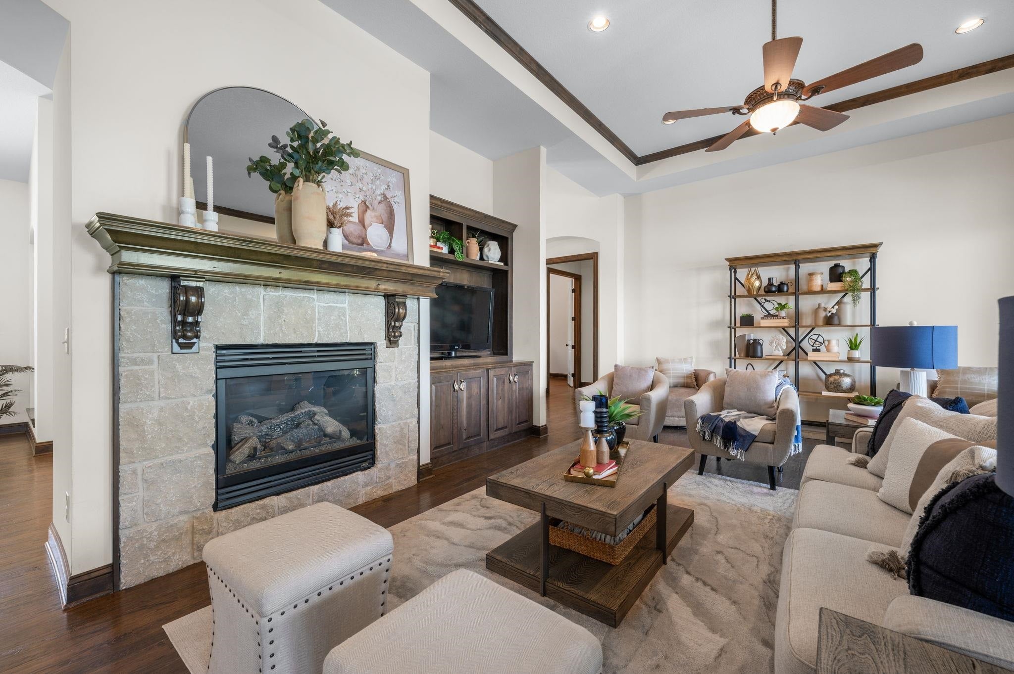 Wichita, Kansas, 67205, United States, 5 Bedrooms Bedrooms, ,5 BathroomsBathrooms,Residential,Active,1922331