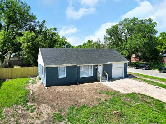 5501 E FUNSTON ST, WICHITA, KS 67218, photo 3 of 34