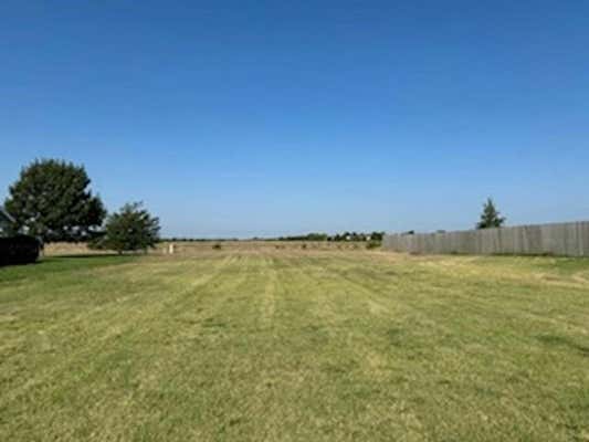 829 S MEADOWS DR, HESSTON, KS 67062 - Image 1