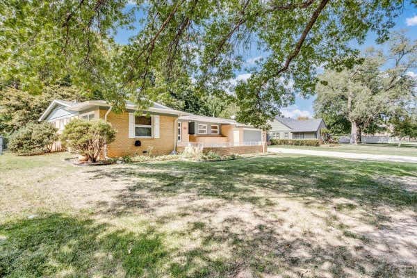 107 S BONNIE BRAE ST, WICHITA, KS 67207, photo 3 of 36