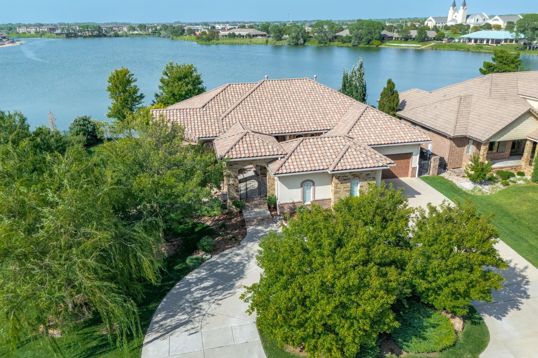 Wichita, Kansas, 67205, United States, 5 Bedrooms Bedrooms, ,5 BathroomsBathrooms,Residential,Active,1922331