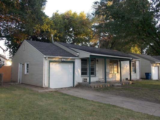 2048 GREEN ACRES ST, WICHITA, KS 67218, photo 2 of 26