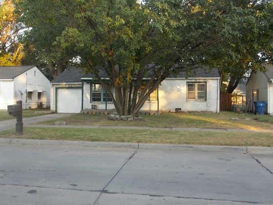 2048 GREEN ACRES ST, WICHITA, KS 67218, photo 4 of 26