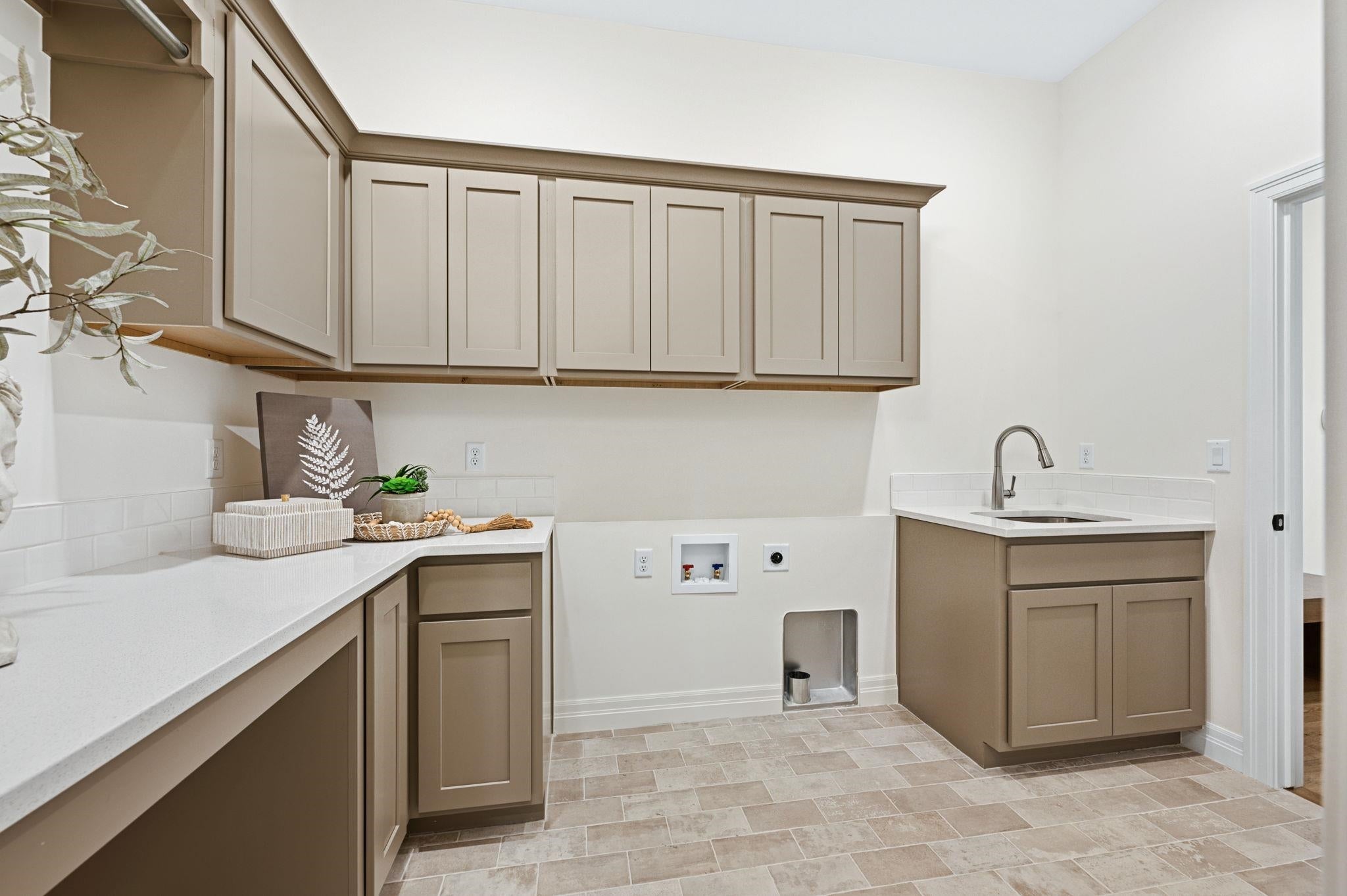 Maize, Kansas, 67101, United States, ,5 BathroomsBathrooms,Residential,Active,1769372