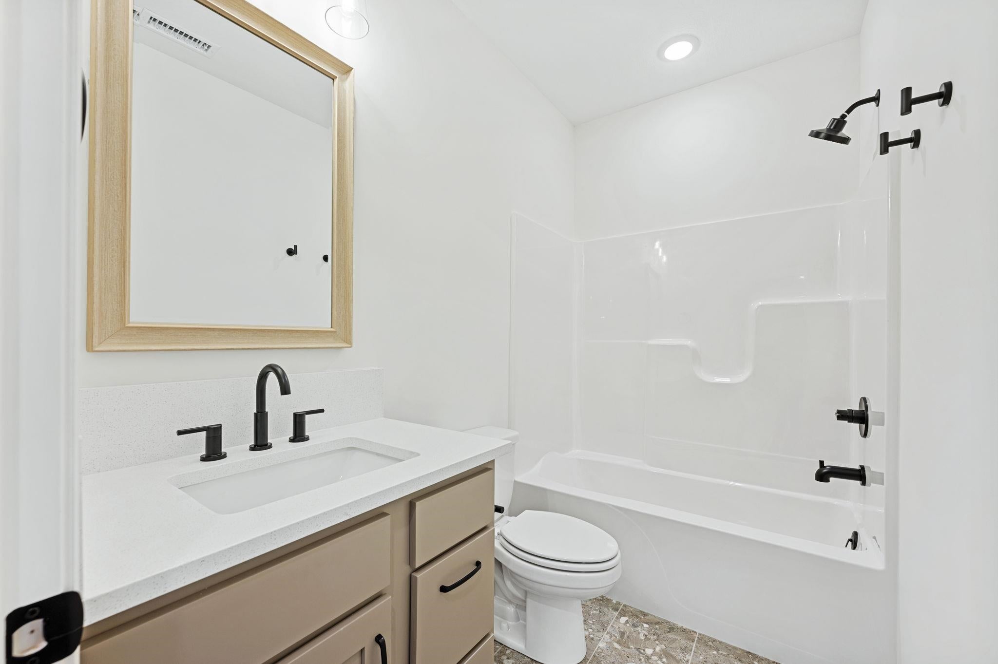 Maize, Kansas, 67101, United States, ,5 BathroomsBathrooms,Residential,Active,1769372