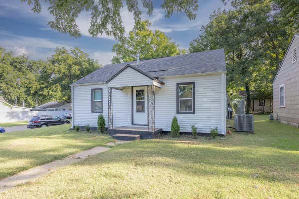 423 E 16TH AVE, WINFIELD, KS 67156 - Image 1