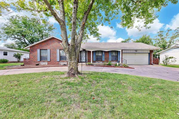 105 DUNCAN TER, NEWTON, KS 67114 - Image 1