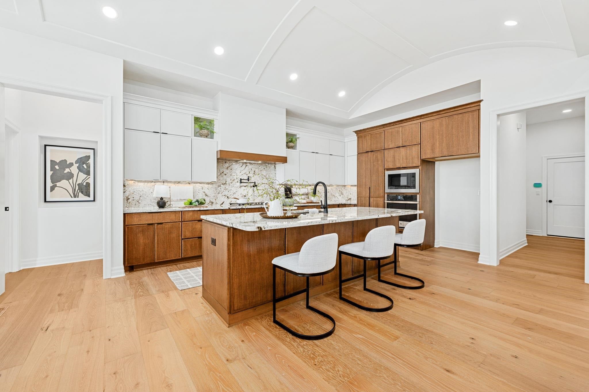 Maize, Kansas, 67101, United States, 6 Bedrooms Bedrooms, ,5 BathroomsBathrooms,Residential,Active,2015425