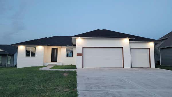 156 S BLUE BELLS CT, GARDEN PLAIN, KS 67050 - Image 1