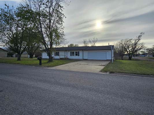 305 S 11TH ST, KIOWA, KS 67070 - Image 1