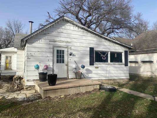 814 E 7TH AVE, WINFIELD, KS 67156 - Image 1