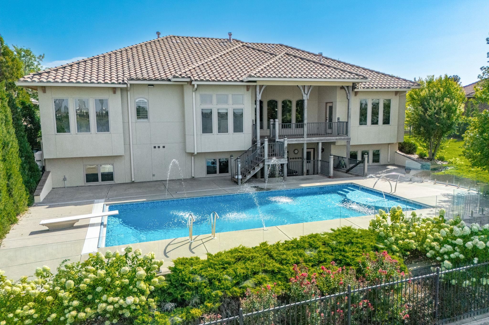 Wichita, Kansas, 67205, United States, 5 Bedrooms Bedrooms, ,5 BathroomsBathrooms,Residential,Active,1922331