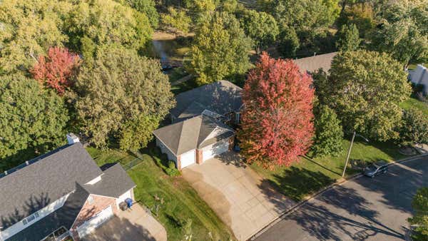 410 COUNTRY HILLS DR, AUGUSTA, KS 67010, photo 3 of 36