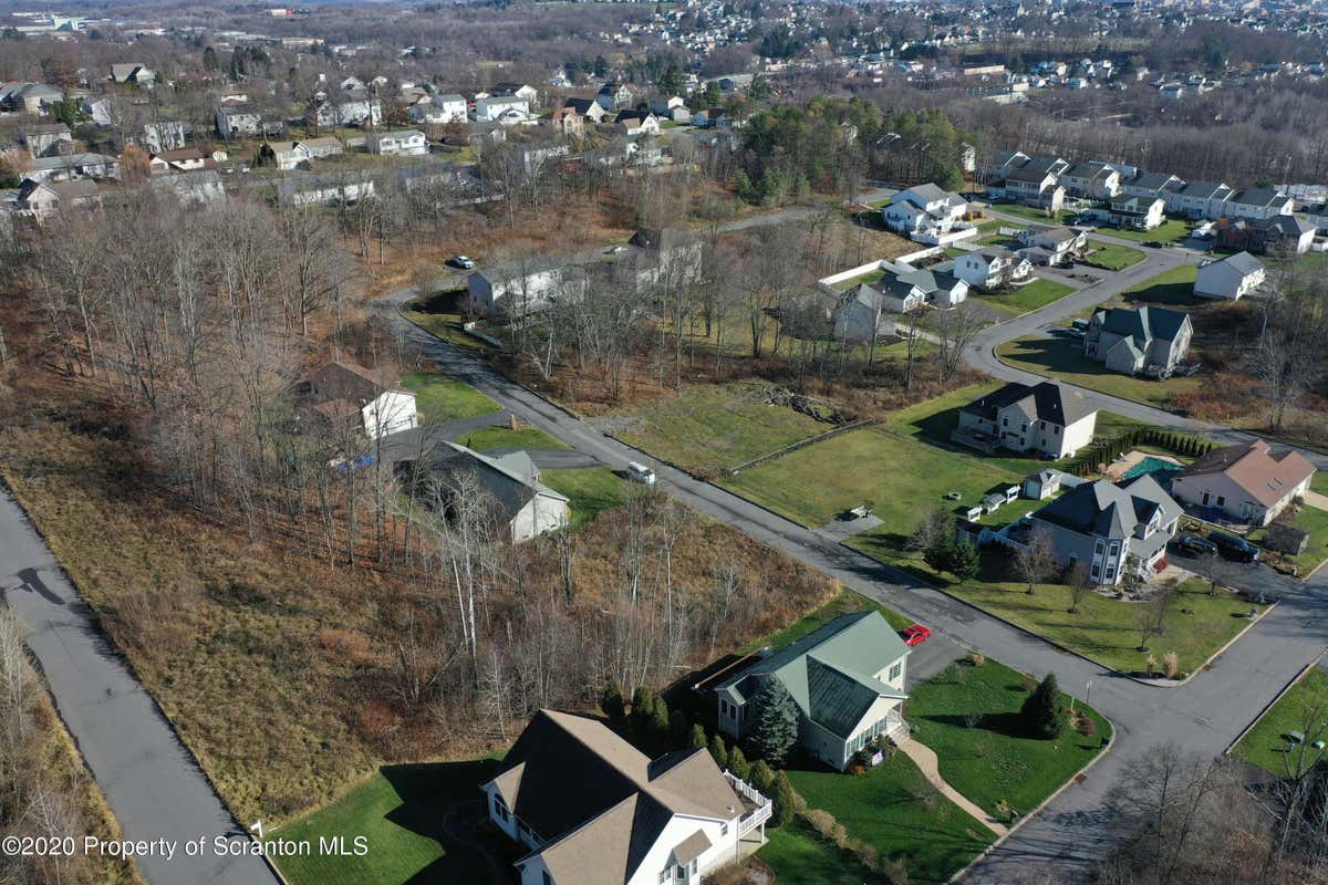 KEYSER TERRACE, SCRANTON, PA 18504, photo 1 of 17