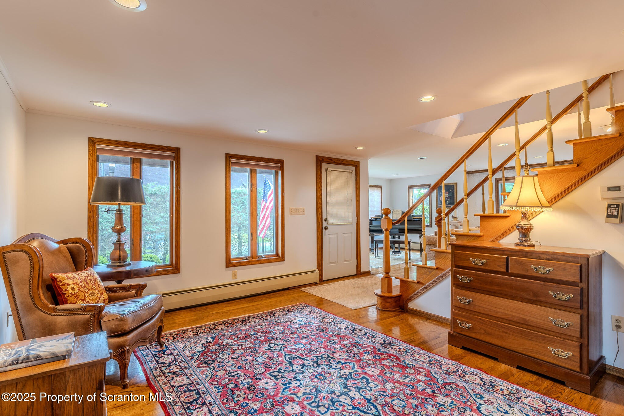 Honesdale, Pennsylvania, 18431, United States, ,4 BathroomsBathrooms,Residential,Active,1860241