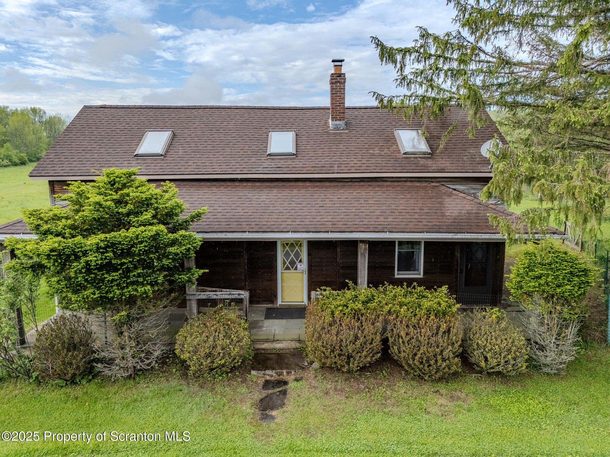 Honesdale, Pennsylvania, 18431, United States, ,4 BathroomsBathrooms,Residential,Active,1860241