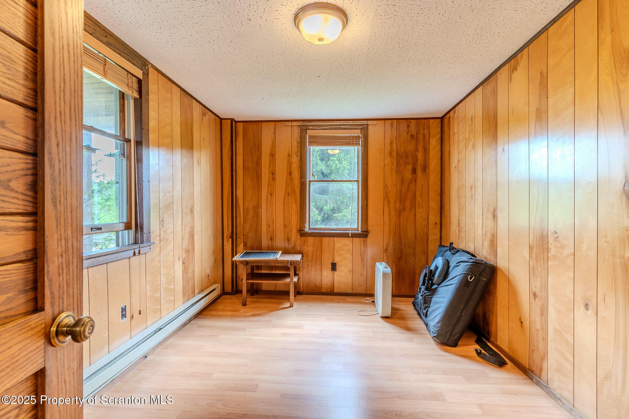 Honesdale, Pennsylvania, 18431, United States, ,4 BathroomsBathrooms,Residential,Active,1860241