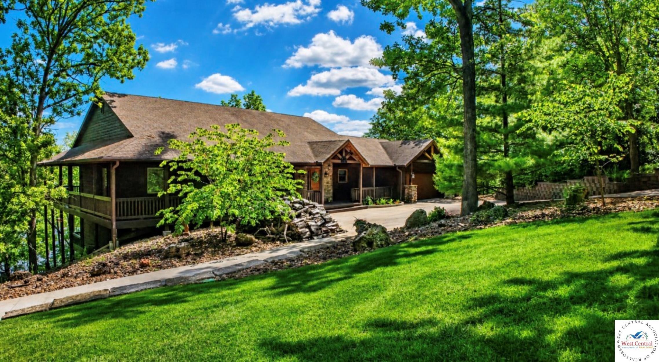Warsaw, Missouri, 65355, United States, 4 Bedrooms Bedrooms, ,4 BathroomsBathrooms,Residential,Active,2044141