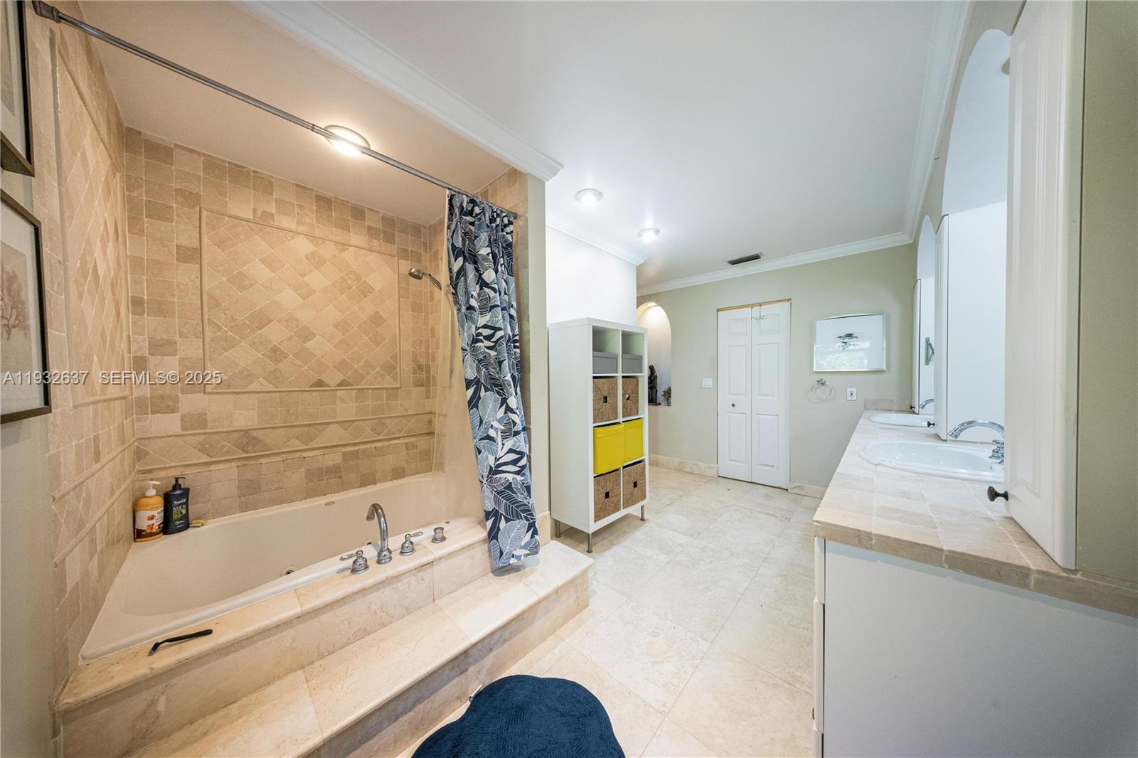 Miami, Florida, 33176, United States, 3 Bedrooms Bedrooms, ,3 BathroomsBathrooms,Residential,Active,2007081