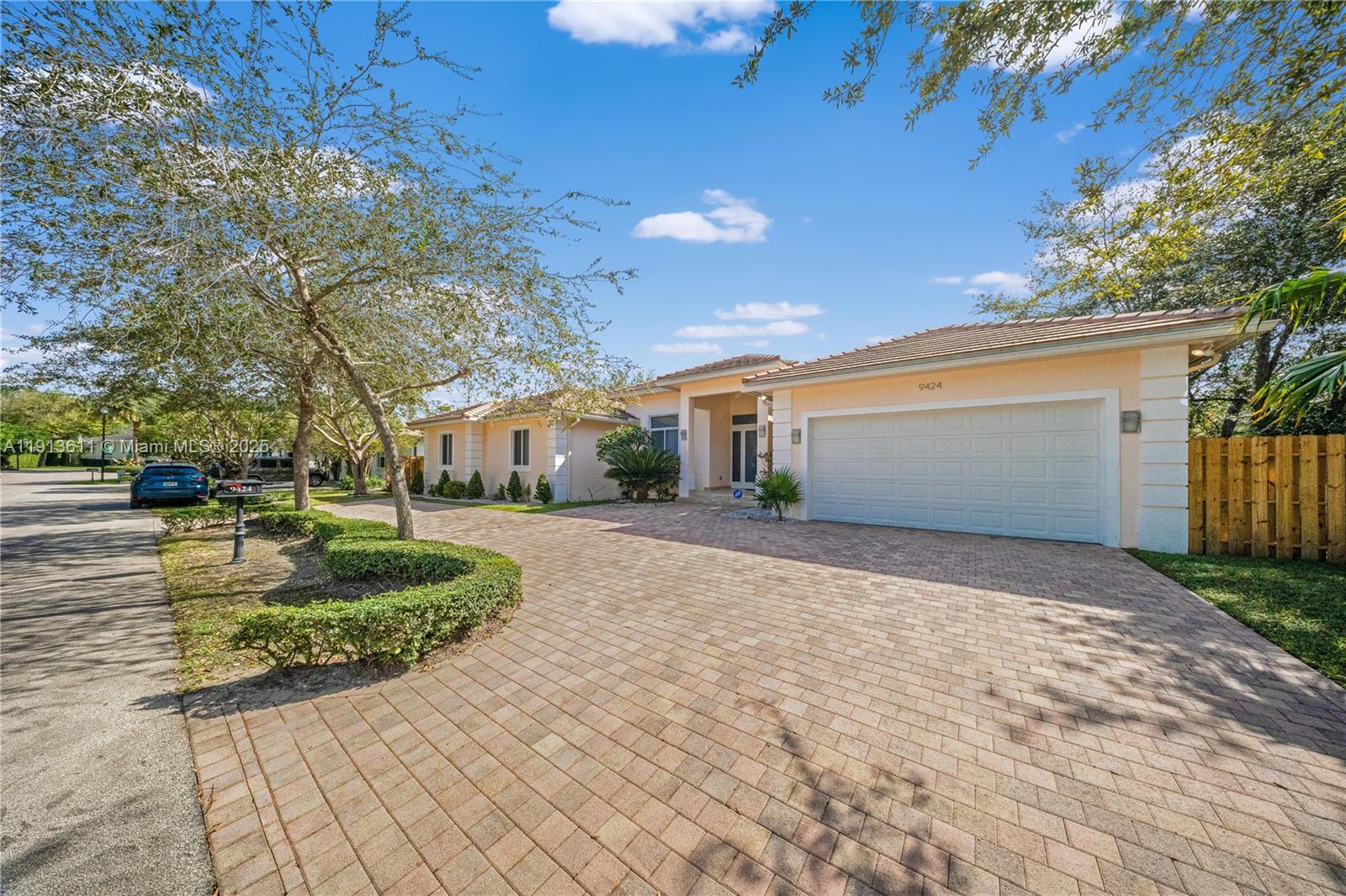 Miami, Florida, 33176, United States, 4 Bedrooms Bedrooms, ,4 BathroomsBathrooms,Residential,Active,1993953