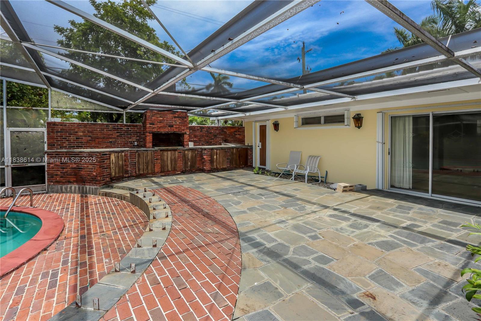 Hollywood, Florida, 33019, United States, 4 Bedrooms Bedrooms, ,4 BathroomsBathrooms,Residential,Active,1892394