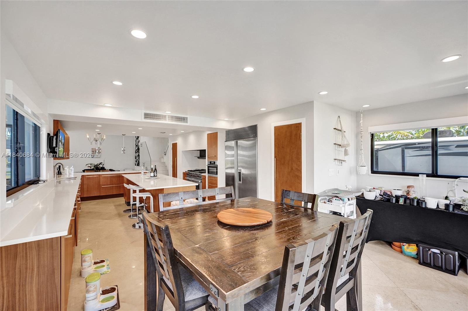 Miami, Florida, 33176, United States, 6 Bedrooms Bedrooms, ,4 BathroomsBathrooms,Residential,Active,1892592