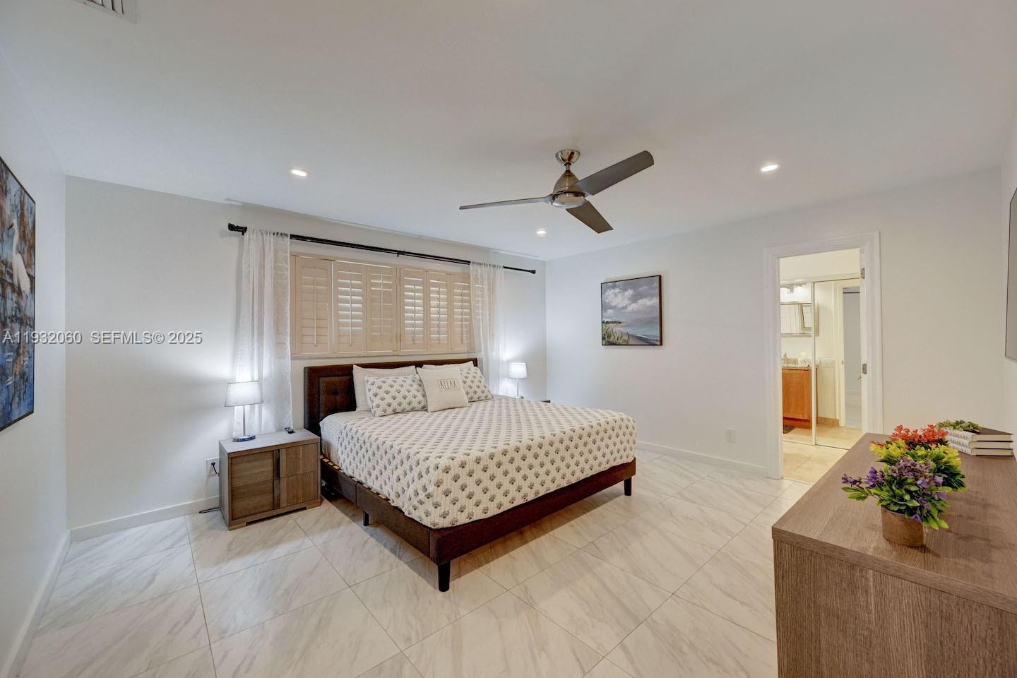 Hollywood, Florida, 33019, United States, 4 Bedrooms Bedrooms, ,2 BathroomsBathrooms,Residential,Active,2006944