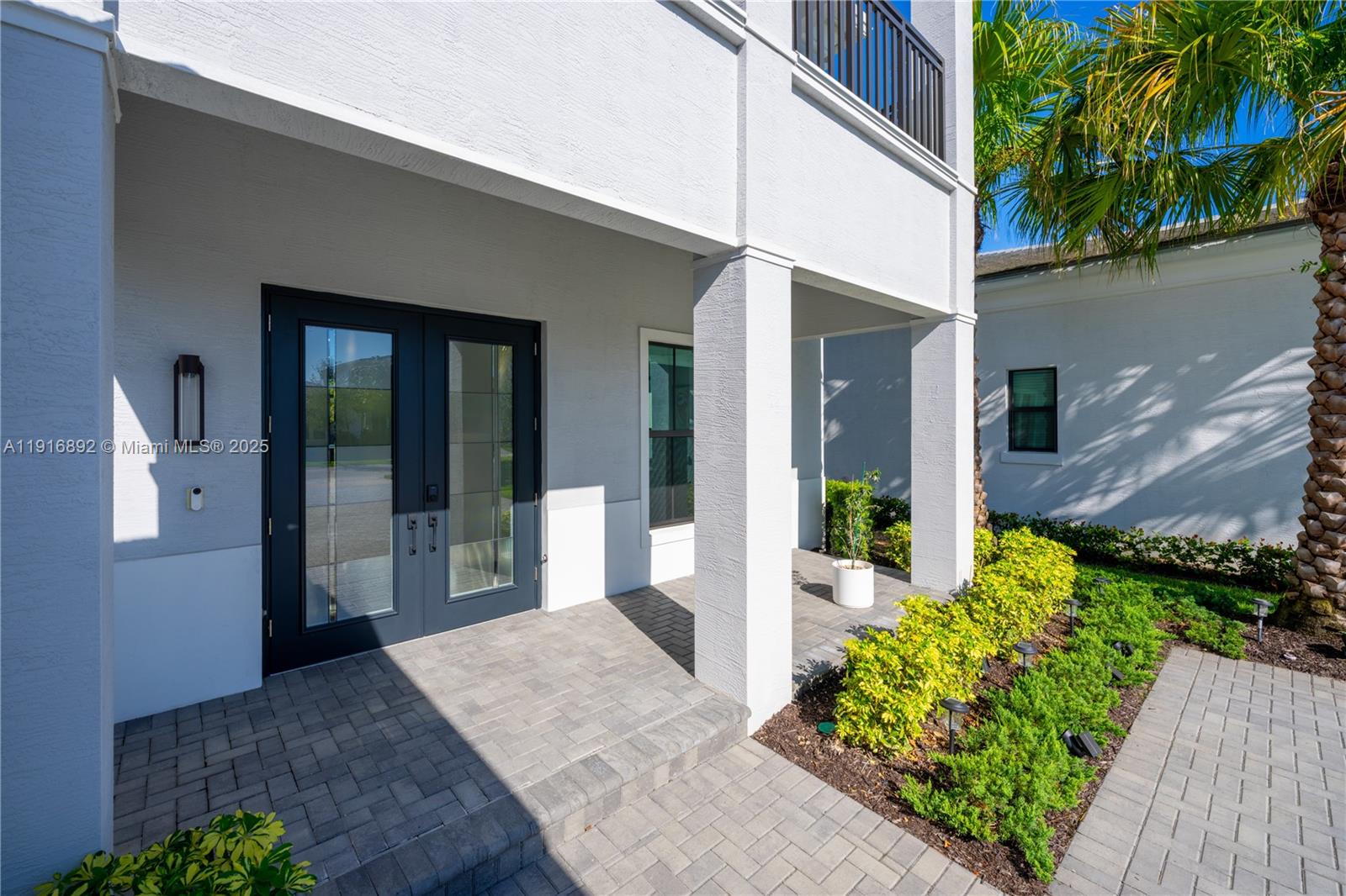 Palm Beach Gardens, Florida, 33418, United States, 5 Bedrooms Bedrooms, ,5 BathroomsBathrooms,Residential,Active,1995255