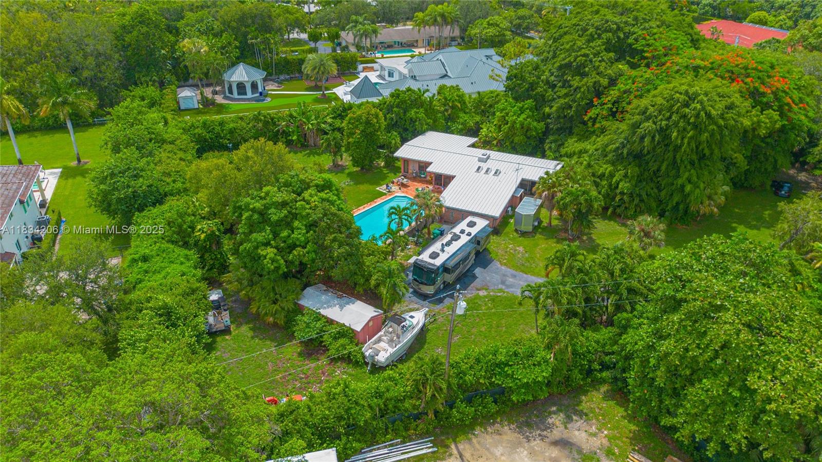 Pinecrest, Florida, 33156, United States, 3 Bedrooms Bedrooms, ,2 BathroomsBathrooms,Residential,Active,1884905