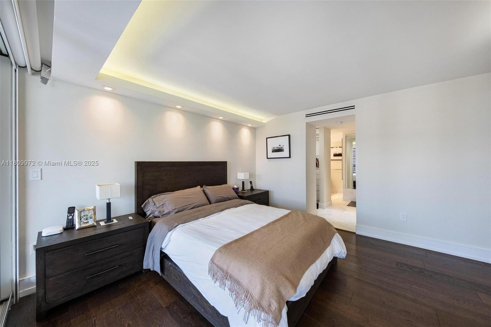 Miami, Florida, 33133, United States, 3 Bedrooms Bedrooms, ,4 BathroomsBathrooms,Residential,Active,1990050