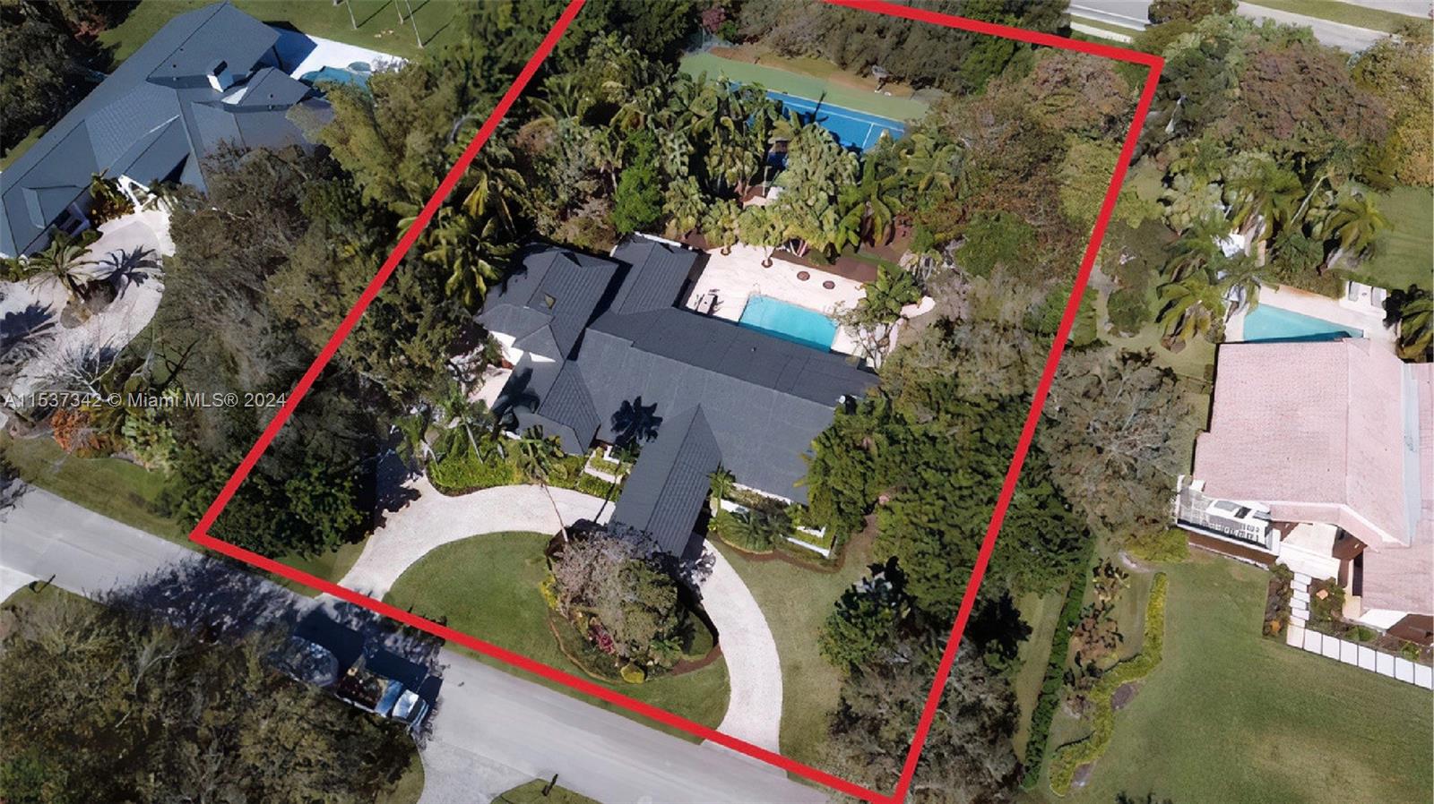 Weston, Florida, 33331, United States, ,5 BathroomsBathrooms,Residential,Active,1702942