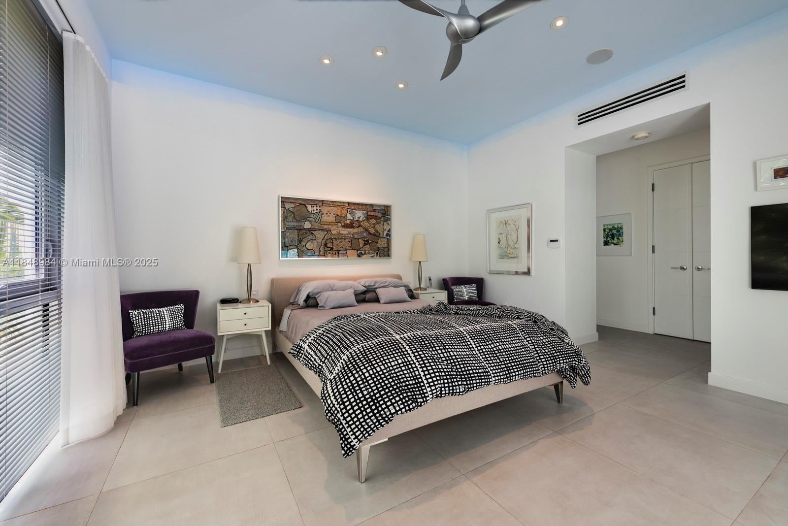 Miami, Florida, 33133, United States, 3 Bedrooms Bedrooms, ,3 BathroomsBathrooms,Residential,Active,1903203