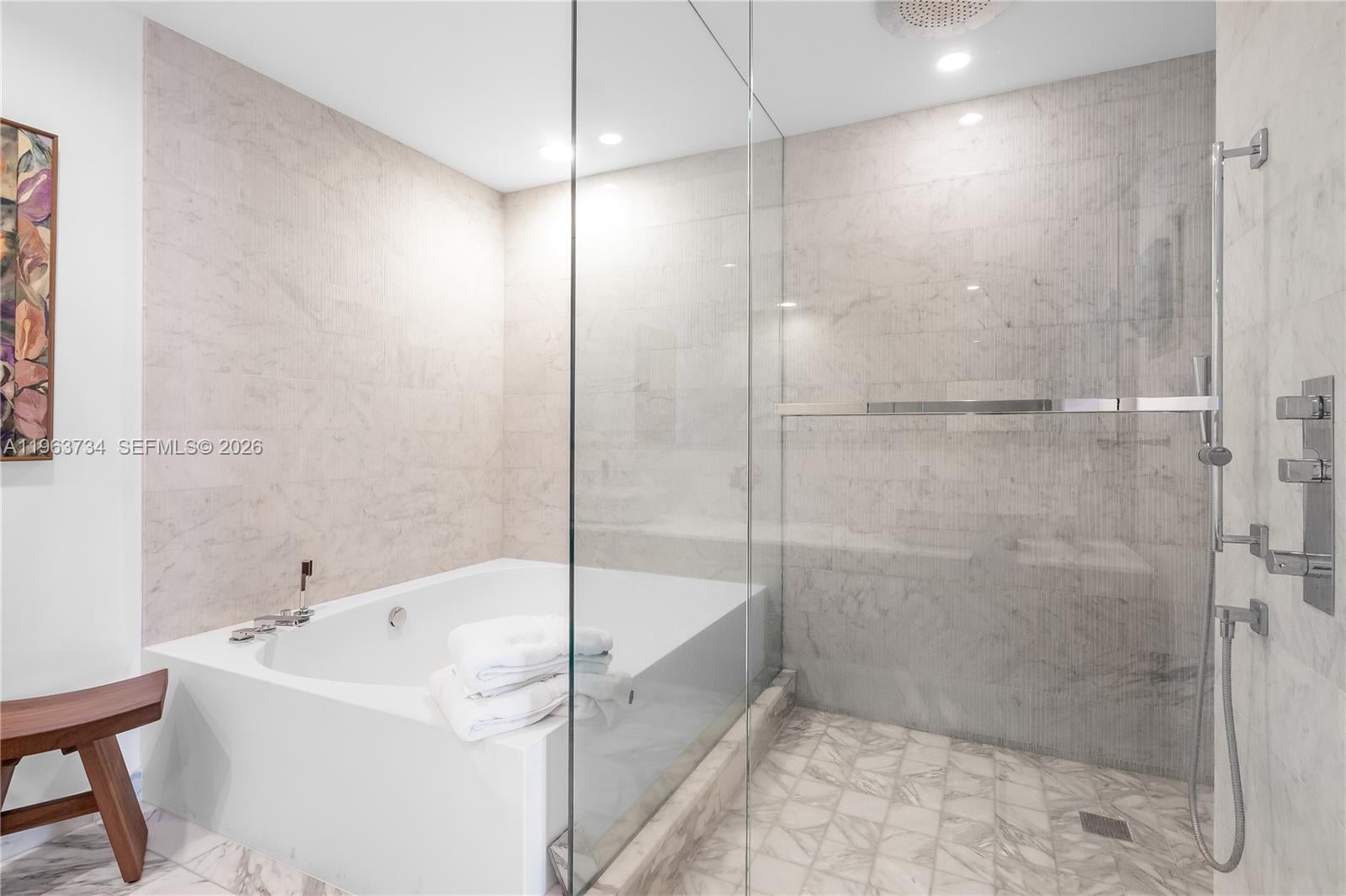 Bal Harbour, Florida, 33154, United States, 2 Bedrooms Bedrooms, ,3 BathroomsBathrooms,Residential,Active,2017109