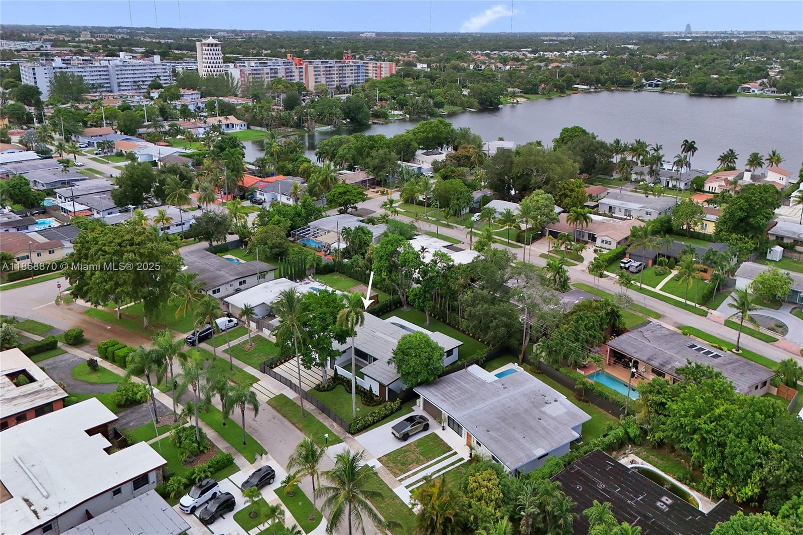 North Miami Beach, Florida, 33179, United States, 5 Bedrooms Bedrooms, ,4 BathroomsBathrooms,Residential,Active,1934804
