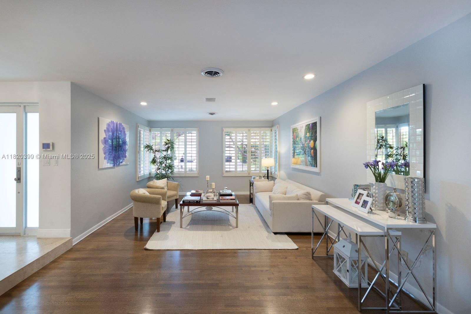 Pinecrest, Florida, 33156, United States, 4 Bedrooms Bedrooms, ,3 BathroomsBathrooms,Residential,Active,1990657