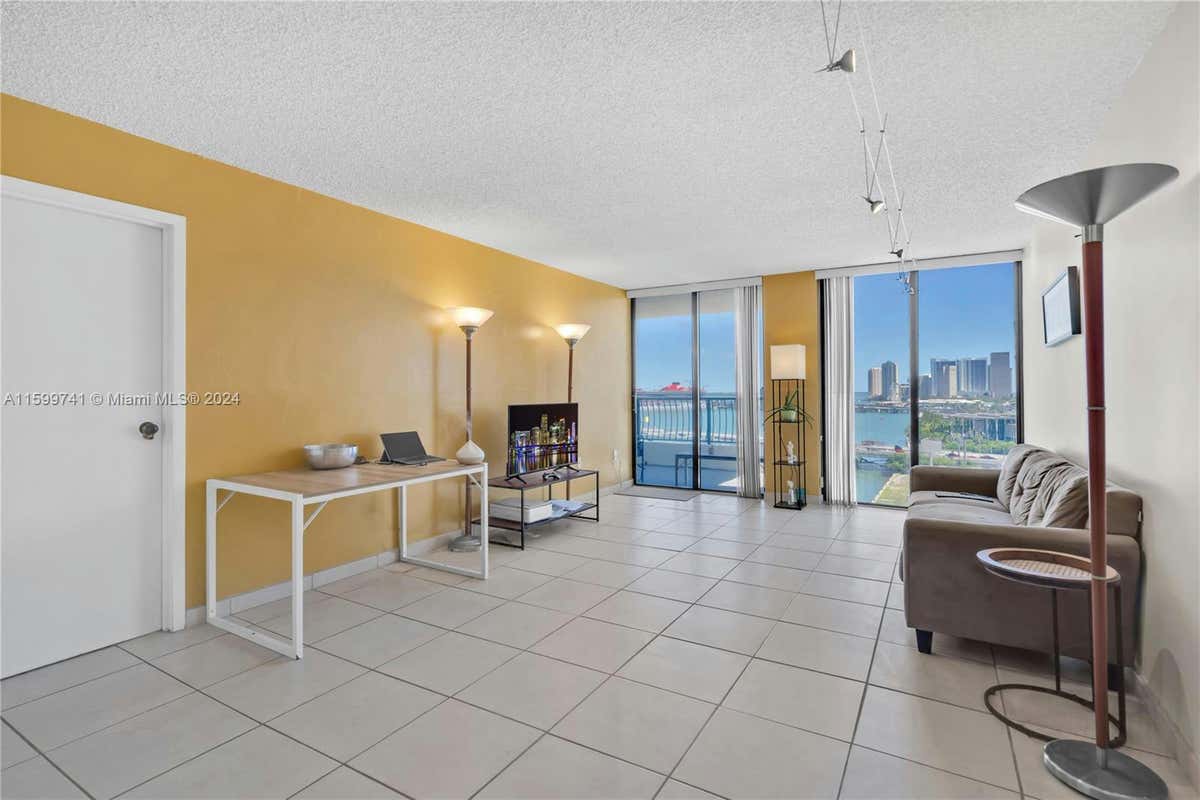 555 NE 15TH ST APT 15K, MIAMI, FL 33132, photo 1 of 17