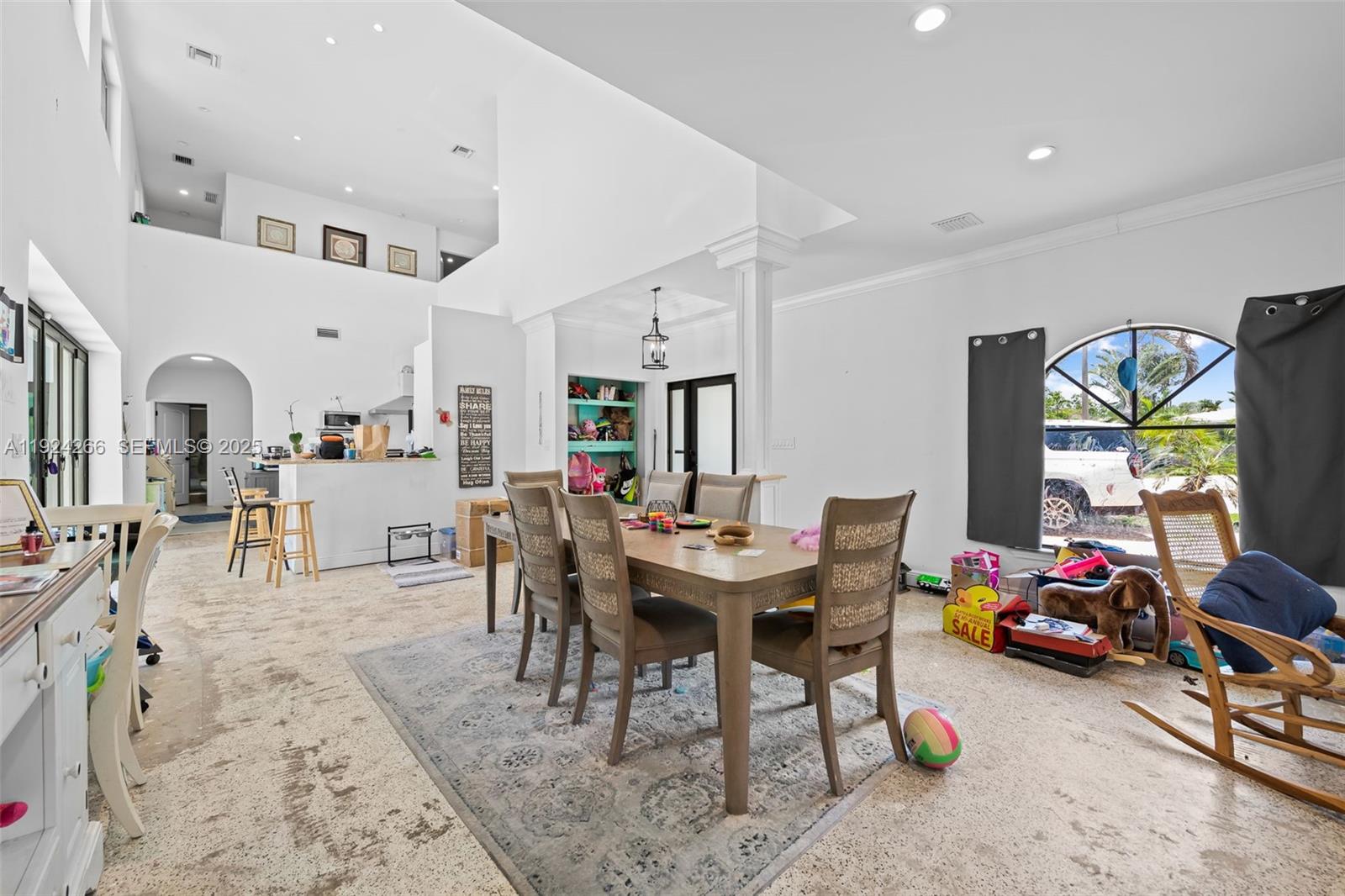 Fort Lauderdale, Florida, 33308, United States, 6 Bedrooms Bedrooms, ,5 BathroomsBathrooms,Residential,Active,2001050