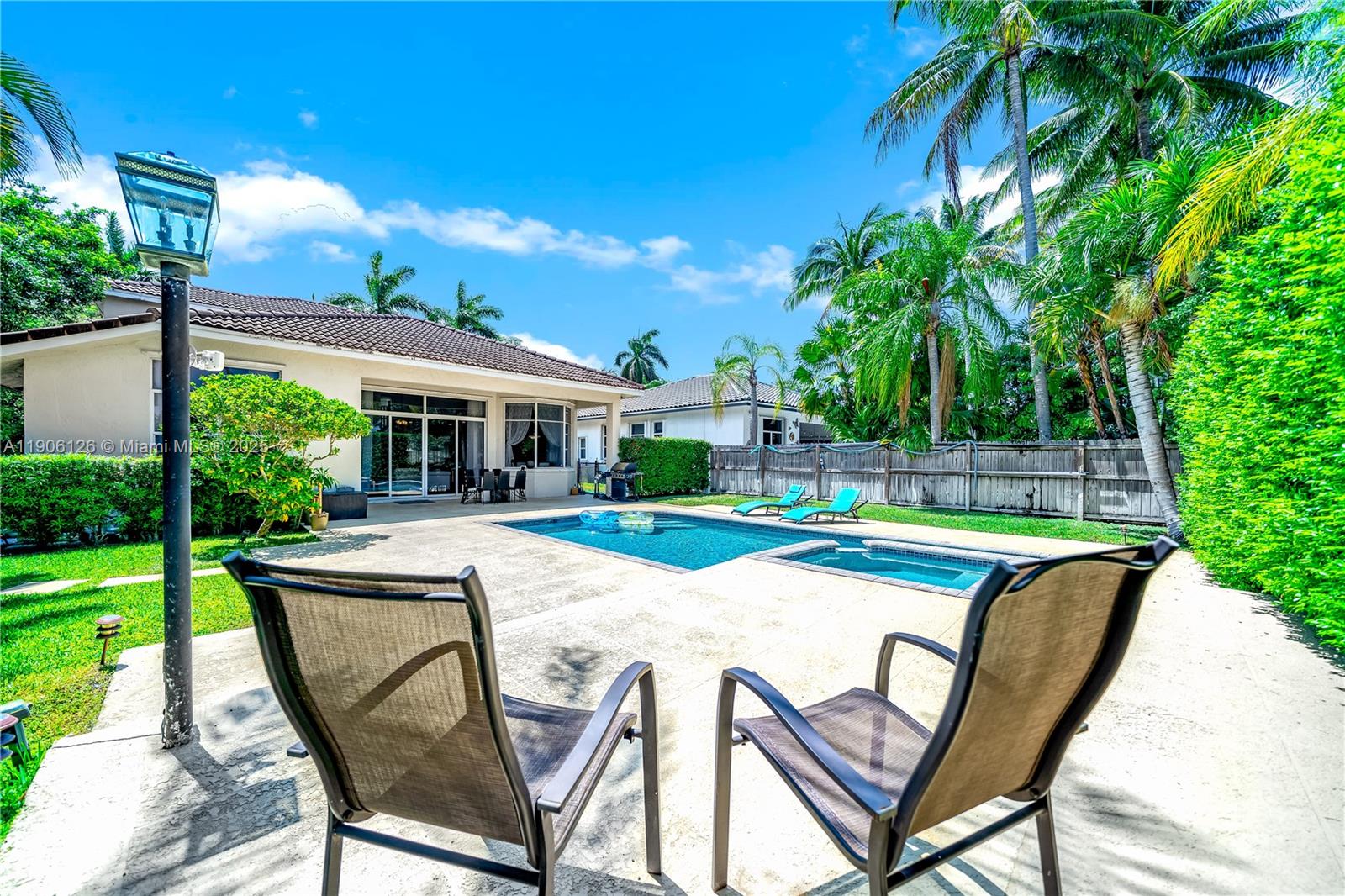 Hollywood, Florida, 33019, United States, 3 Bedrooms Bedrooms, ,3 BathroomsBathrooms,Residential,Active,1985592