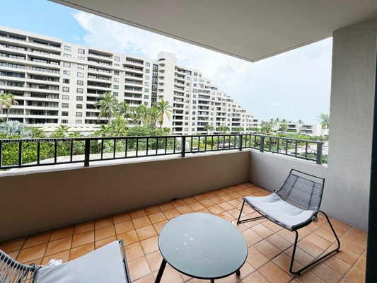 201 CRANDON BLVD APT 424, KEY BISCAYNE, FL 33149 - Image 1