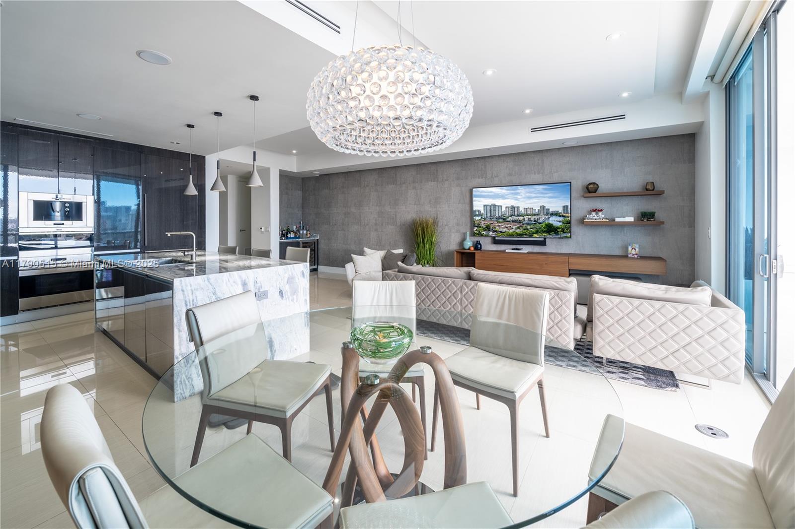 Aventura, Florida, 33180, United States, ,6 BathroomsBathrooms,Residential,Active,1781877