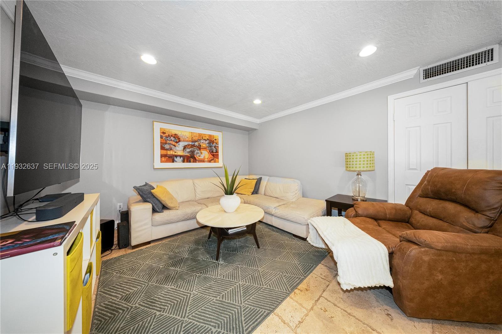 Miami, Florida, 33176, United States, 3 Bedrooms Bedrooms, ,3 BathroomsBathrooms,Residential,Active,2007081