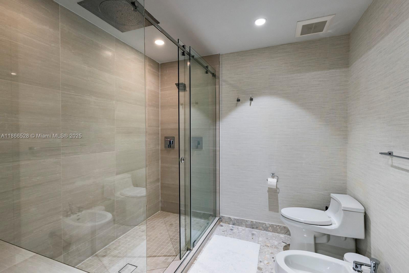 Coral Gables, Florida, 33156, United States, 4 Bedrooms Bedrooms, ,4 BathroomsBathrooms,Residential,Active,1927652