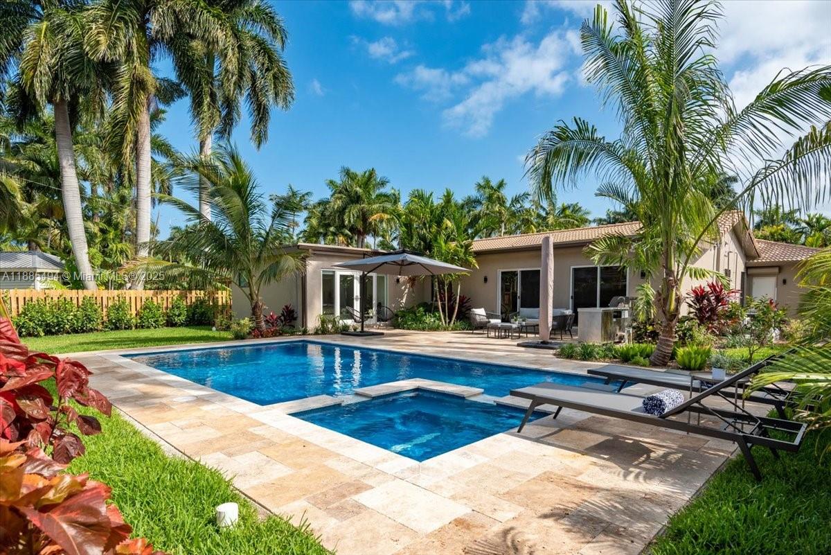 Hollywood, Florida, 33019, United States, 4 Bedrooms Bedrooms, ,4 BathroomsBathrooms,Residential,Active,1952986