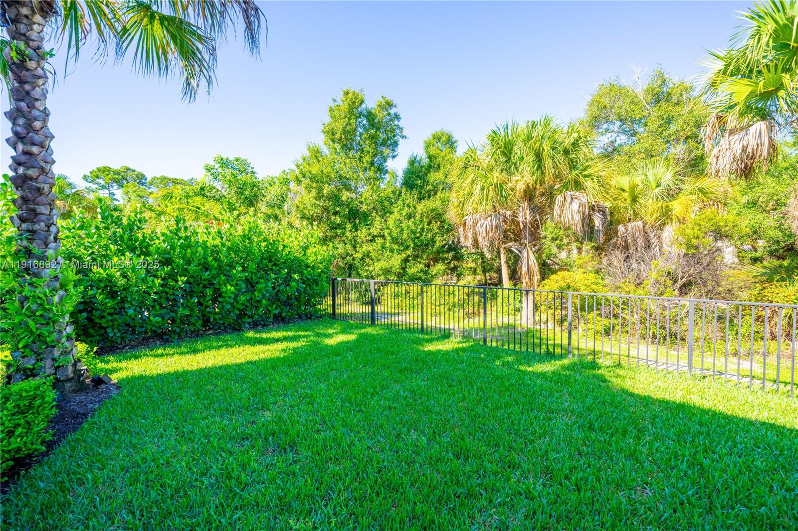 Palm Beach Gardens, Florida, 33418, United States, 5 Bedrooms Bedrooms, ,5 BathroomsBathrooms,Residential,Active,1995255