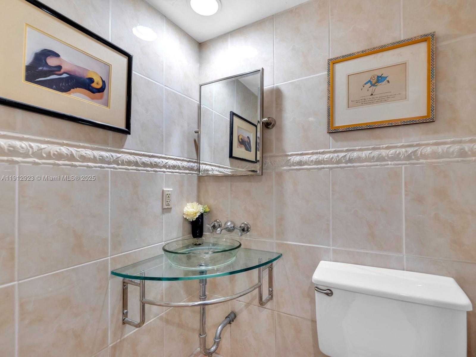 Hollywood, Florida, 33019, United States, 3 Bedrooms Bedrooms, ,3 BathroomsBathrooms,Residential,Active,1992553